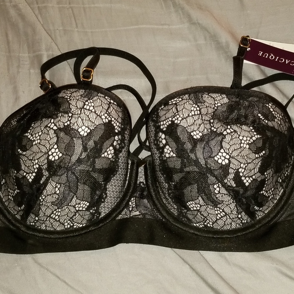 Multi Way Strapless Bra